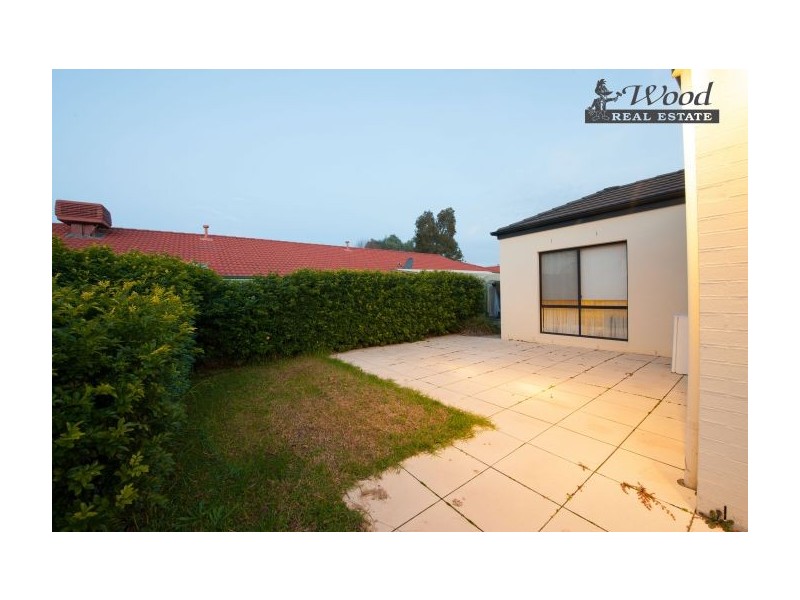 2/213 Cadell St, East Albury NSW 2640