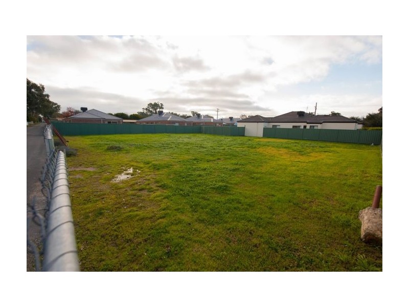 2/213 Cadell St, East Albury NSW 2640