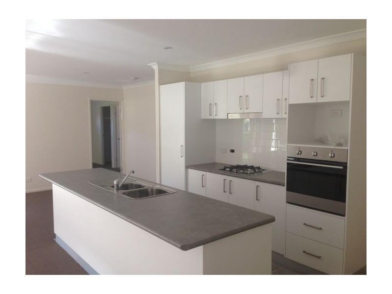 20 O’Shea Street, Lavington NSW 2641