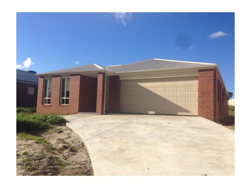 20 O’Shea Street, Lavington NSW 2641