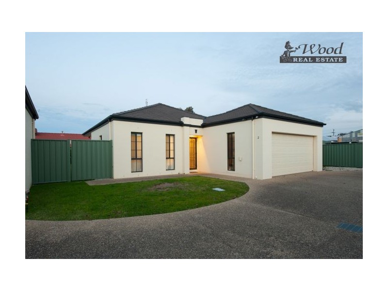 2/213 Cadell Street, East Albury NSW 2640