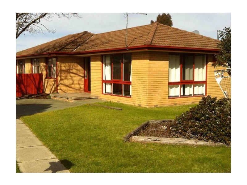 28 Gilbul Way, Lavington NSW 2641