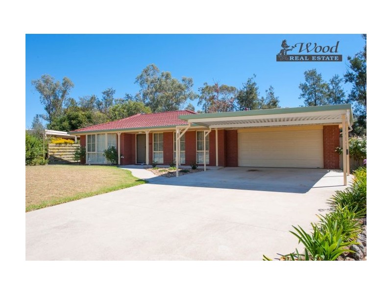 4 Augusta Court, Thurgoona NSW 2640