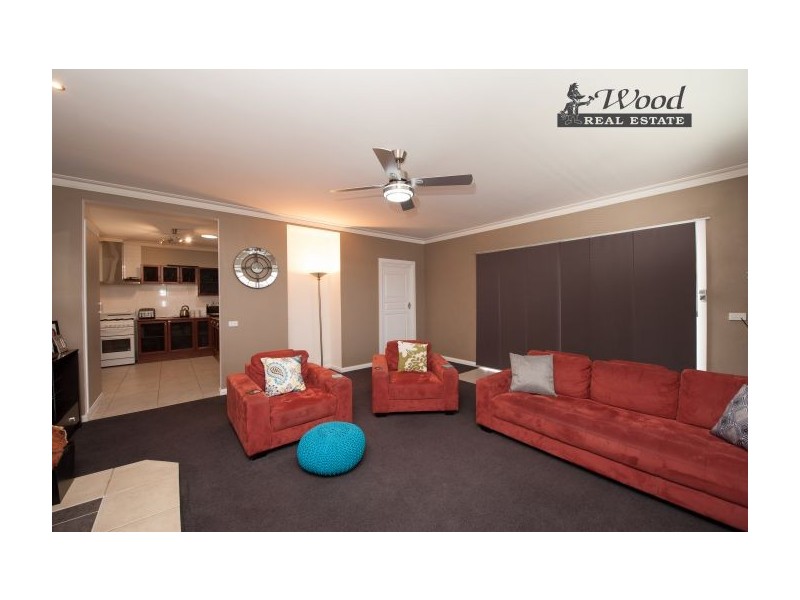 338 Macauley Street, South Albury NSW 2640