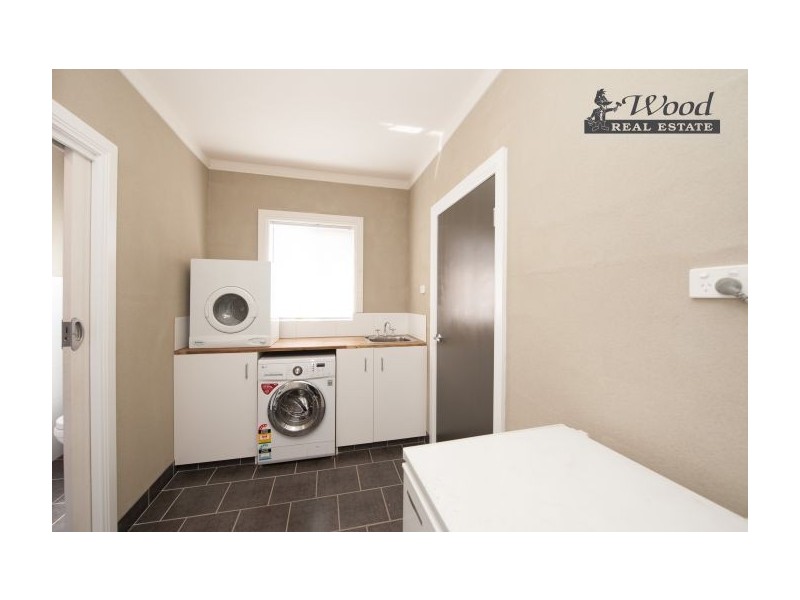 338 Macauley Street, South Albury NSW 2640