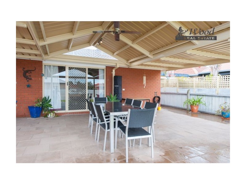 391 Elton Court, Lavington NSW 2641