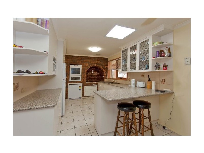 370 Sandrina Drive, Lavington NSW 2641