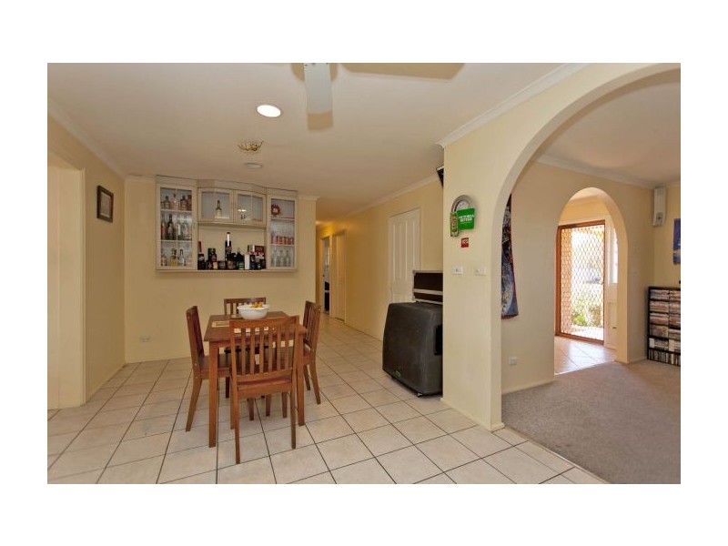 370 Sandrina Drive, Lavington NSW 2641