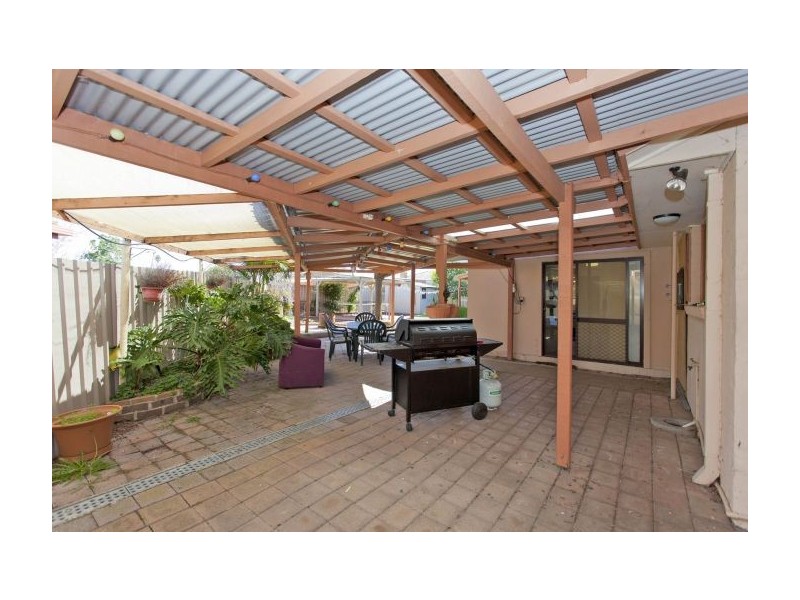 370 Sandrina Drive, Lavington NSW 2641