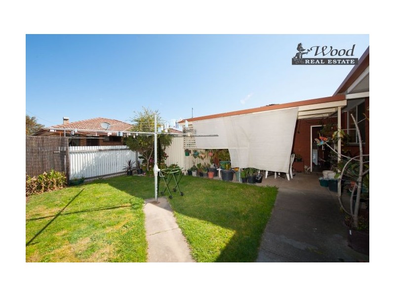 1 & 2, 414 Ross Circuit, Lavington NSW 2641