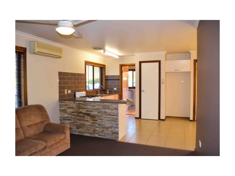 3/197 Baranbale Way, Lavington NSW 2641