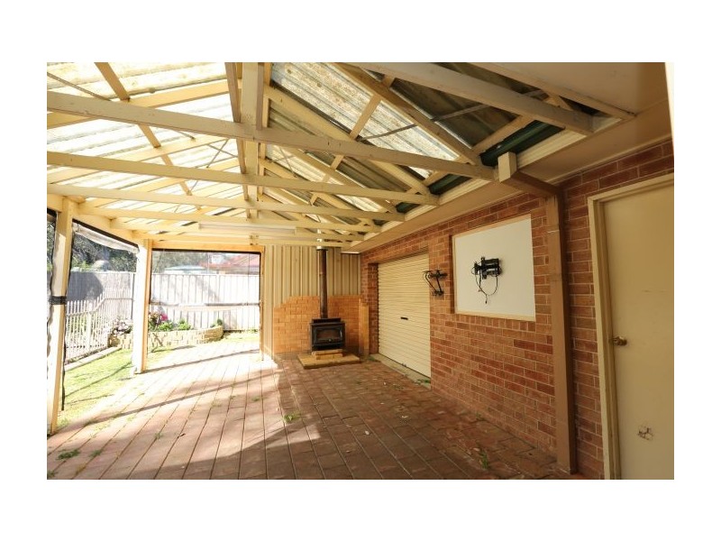 29 Alawarra Rd, Lavington NSW 2641