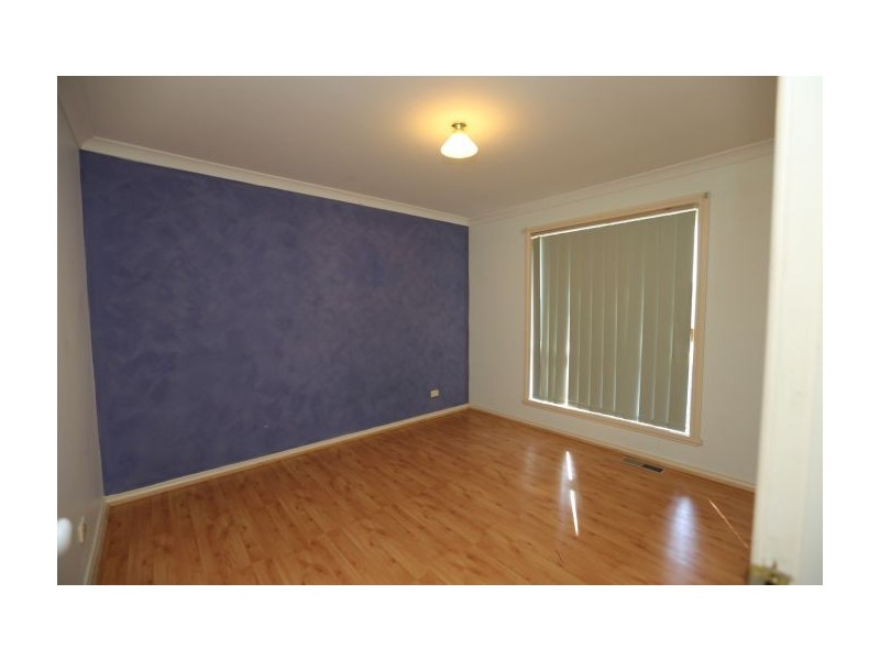 29 Alawarra Rd, Lavington NSW 2641
