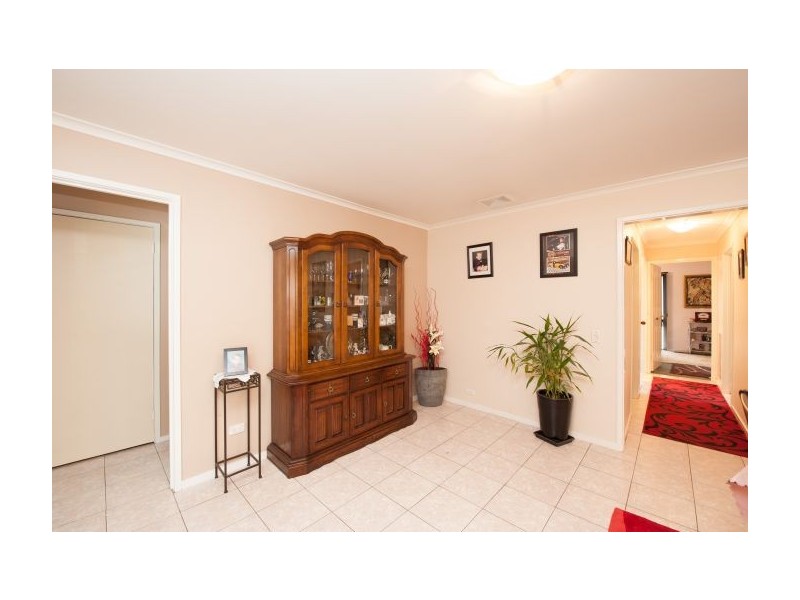 1 Sugar Gum Road, Thurgoona NSW 2640