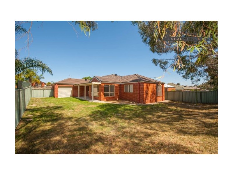 40 Winnell Crt, Thurgoona NSW 2640