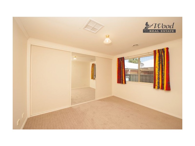 40 Winnell Crt, Thurgoona NSW 2640