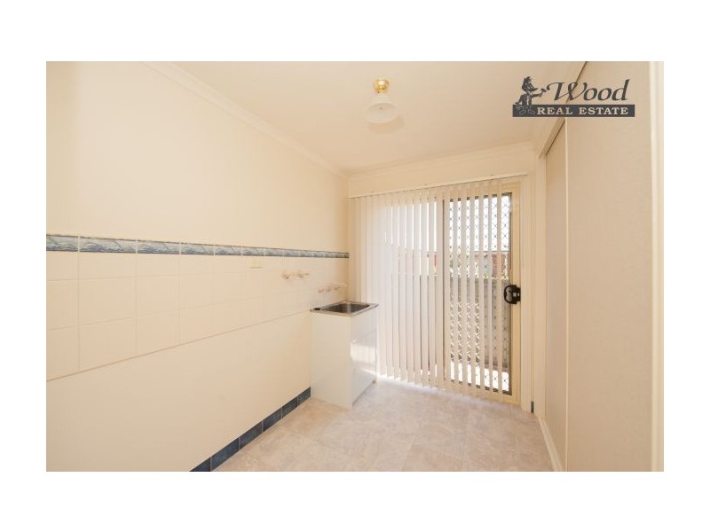 40 Winnell Crt, Thurgoona NSW 2640