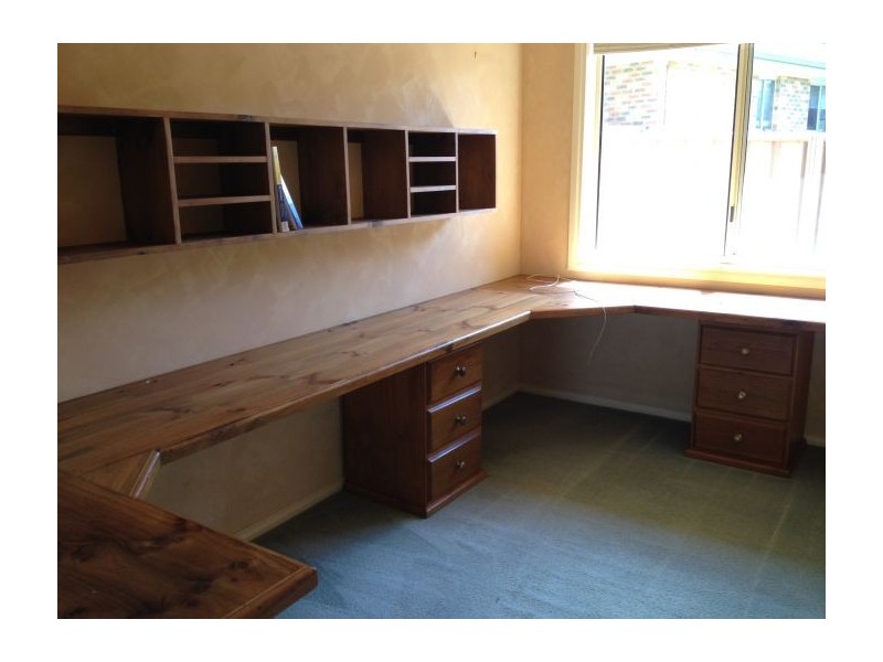 11 Dimbanna Court, Lavington NSW 2641