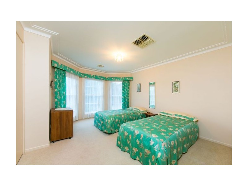 40 Franklin Court (Norris Park), Lavington NSW 2641