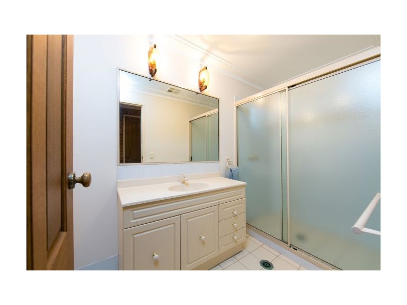 40 Franklin Court (Norris Park), Lavington NSW 2641