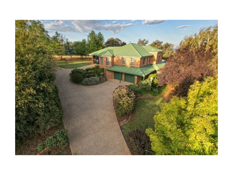 40 Franklin Court (Norris Park), Lavington NSW 2641