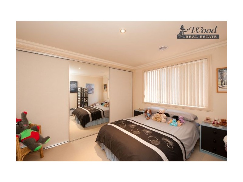 151 Newton Circuit, Thurgoona NSW 2640