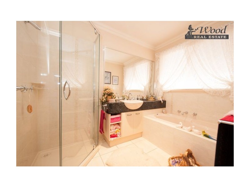 151 Newton Circuit, Thurgoona NSW 2640