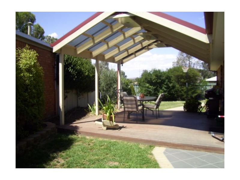 5 Cobbler Court, Thurgoona NSW 2640