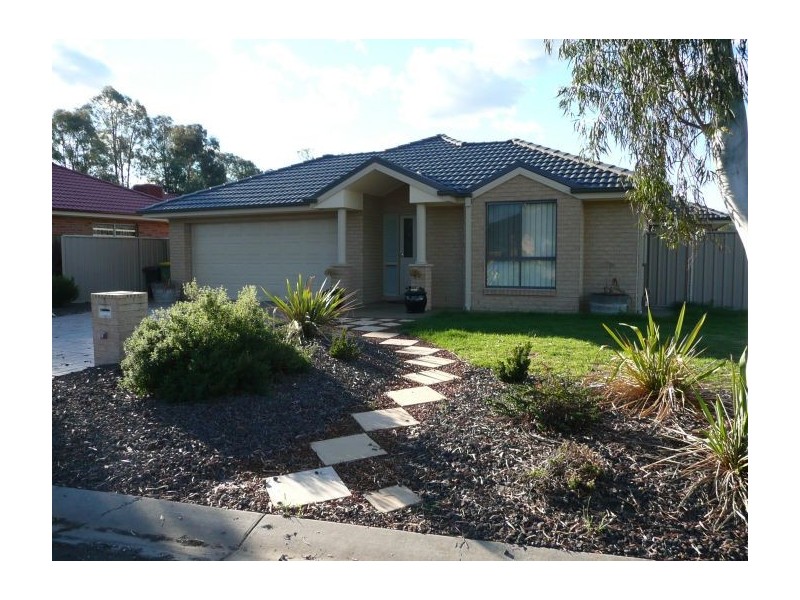 176 Hotham Circuit, Thurgoona NSW 2640