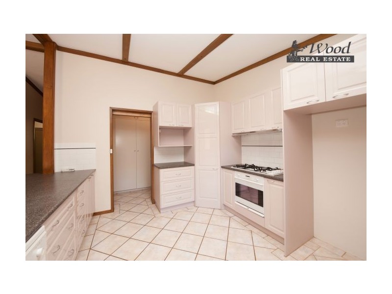 584 Zago Court, Lavington NSW 2641