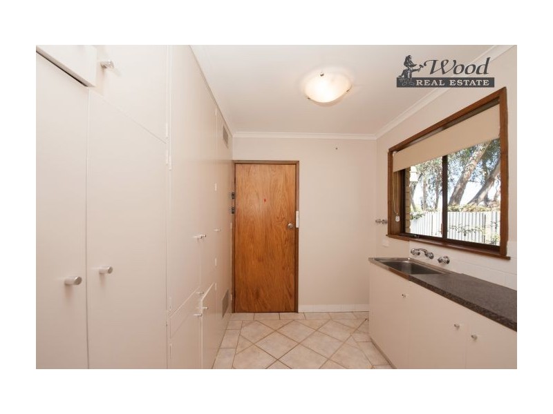 584 Zago Court, Lavington NSW 2641