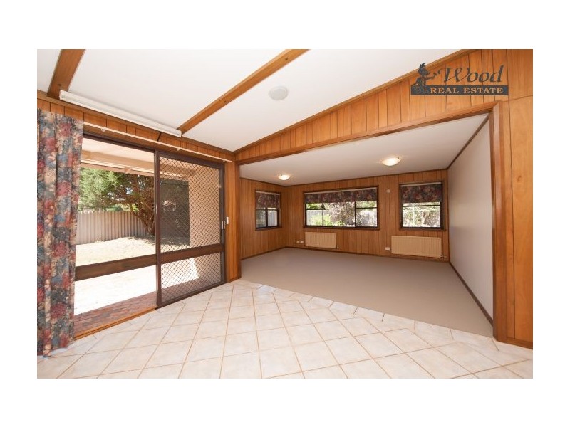 584 Zago Court, Lavington NSW 2641