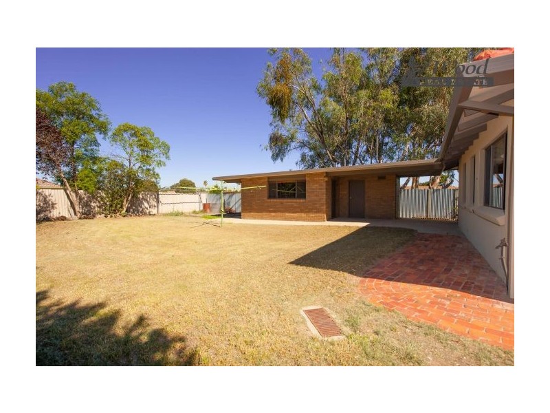 584 Zago Court, Lavington NSW 2641