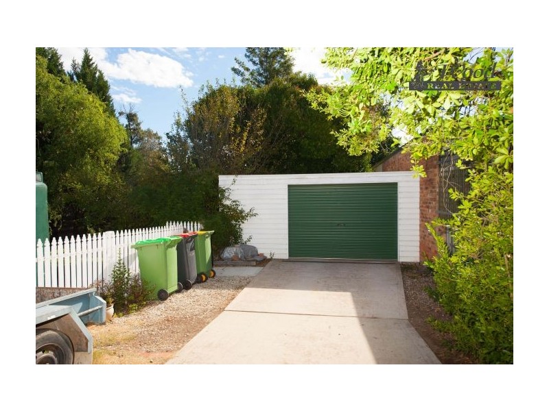 1097 Alemein Ave, North Albury NSW 2640