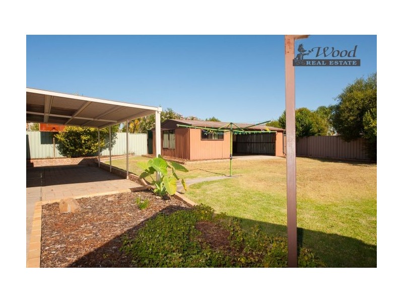 4 Candlebark Street, Thurgoona NSW 2640