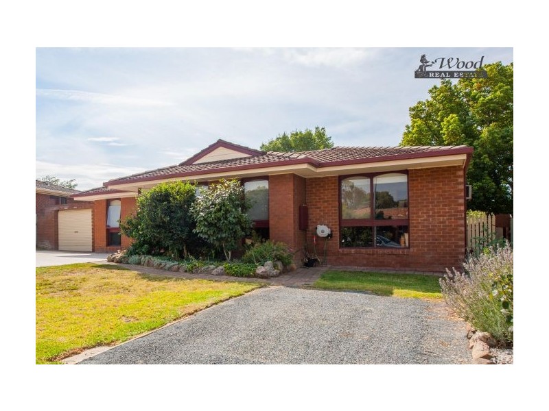 10 Buller Crescent, Thurgoona NSW 2640