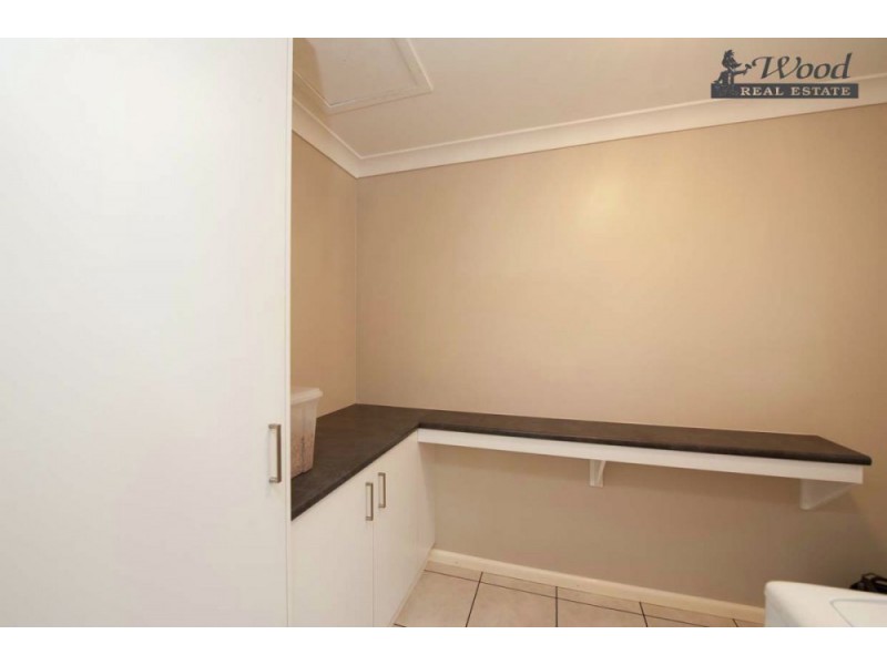 1078 Yarramba Crescent, North Albury NSW 2640