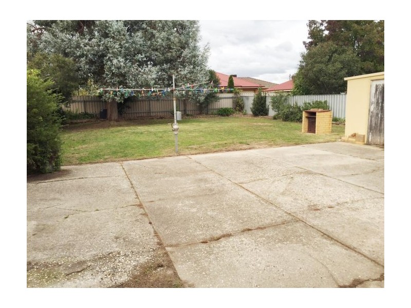 376 Eden Street, Lavington NSW 2641