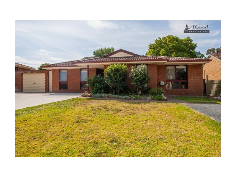 10 Buller Crescent, Thurgoona NSW 2640