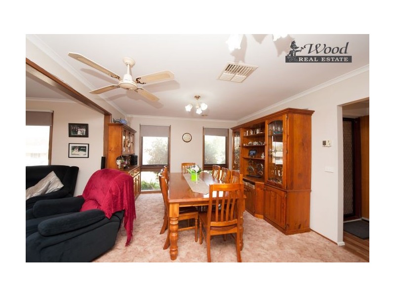 10 Buller Crescent, Thurgoona NSW 2640