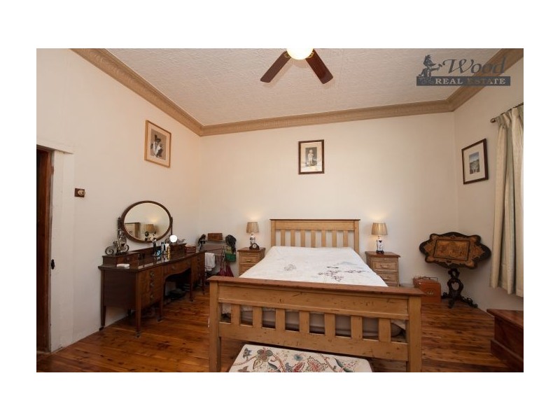 60 Cullen St, Pleasant Hills NSW 2658