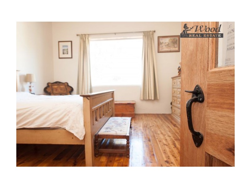 60 Cullen St, Pleasant Hills NSW 2658