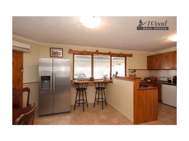 60 Cullen St, Pleasant Hills NSW 2658