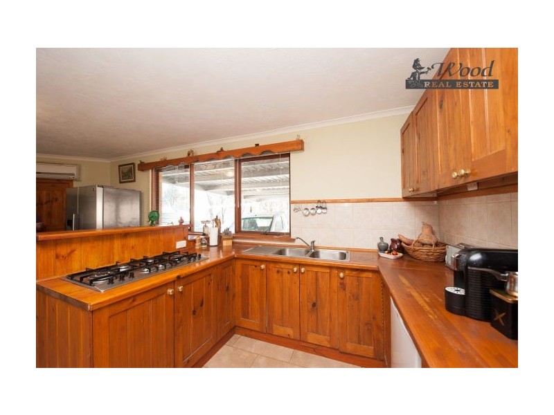 60 Cullen St, Pleasant Hills NSW 2658