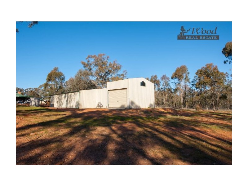 60 Cullen St, Pleasant Hills NSW 2658