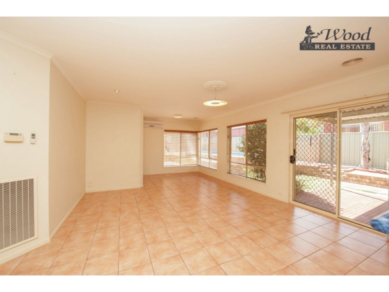 3 Mace Court (Norris Park), North Albury NSW 2640