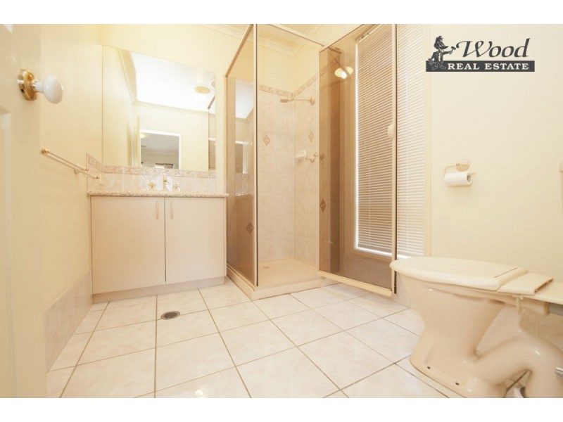 3 Mace Court (Norris Park), North Albury NSW 2640