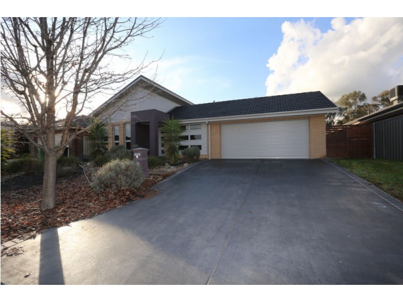 4 Willaroo St, Thurgoona NSW 2640