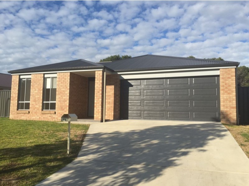 69 Royce Crescent, Lavington NSW 2641