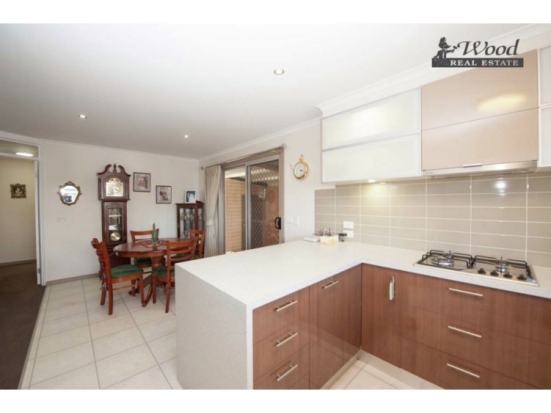 140/639 Kemp Street, Lavington NSW 2641